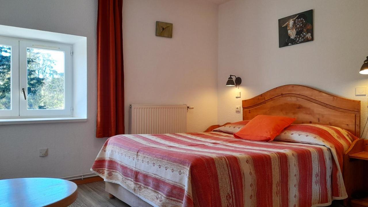 Hotel Bellier La Chapelle-en-Vercors Exterior foto